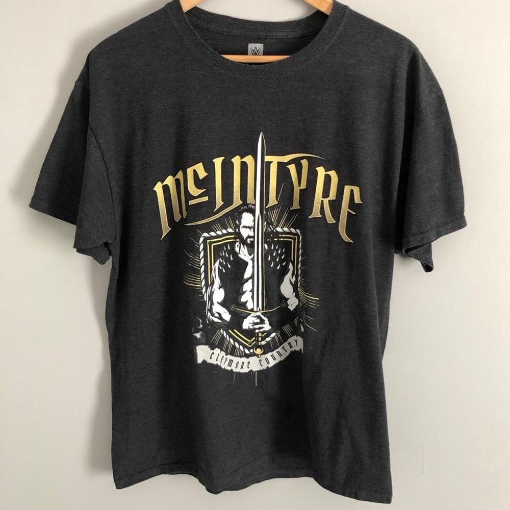 (Men’s Large) WWE Drew McIntyre Claymore Country Grey t-shirt